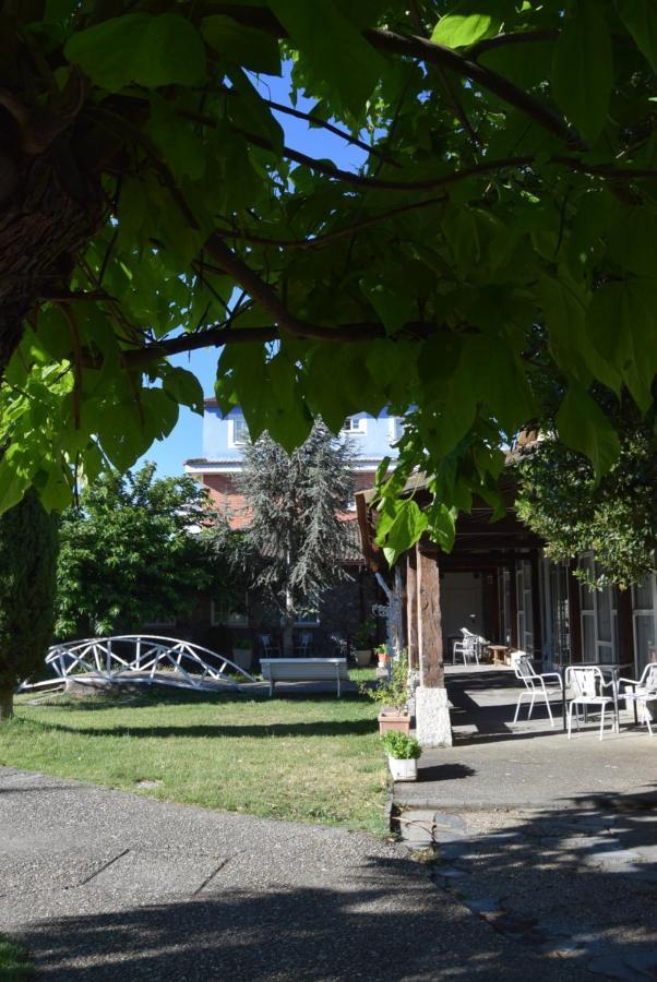 Hotel Las Casitas Del Jardin Tudela de Duero Ngoại thất bức ảnh